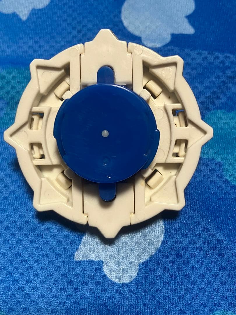 爆転シュートベイブレード　ガイアドラグーンG グレート　超激レア　ゴールド