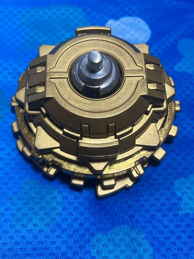 爆転シュートベイブレード　ガイアドラグーンG グレート　超激レア　ゴールド