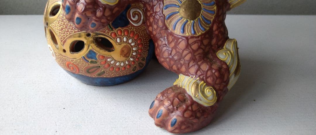 唐獅子    陶器置物  ②