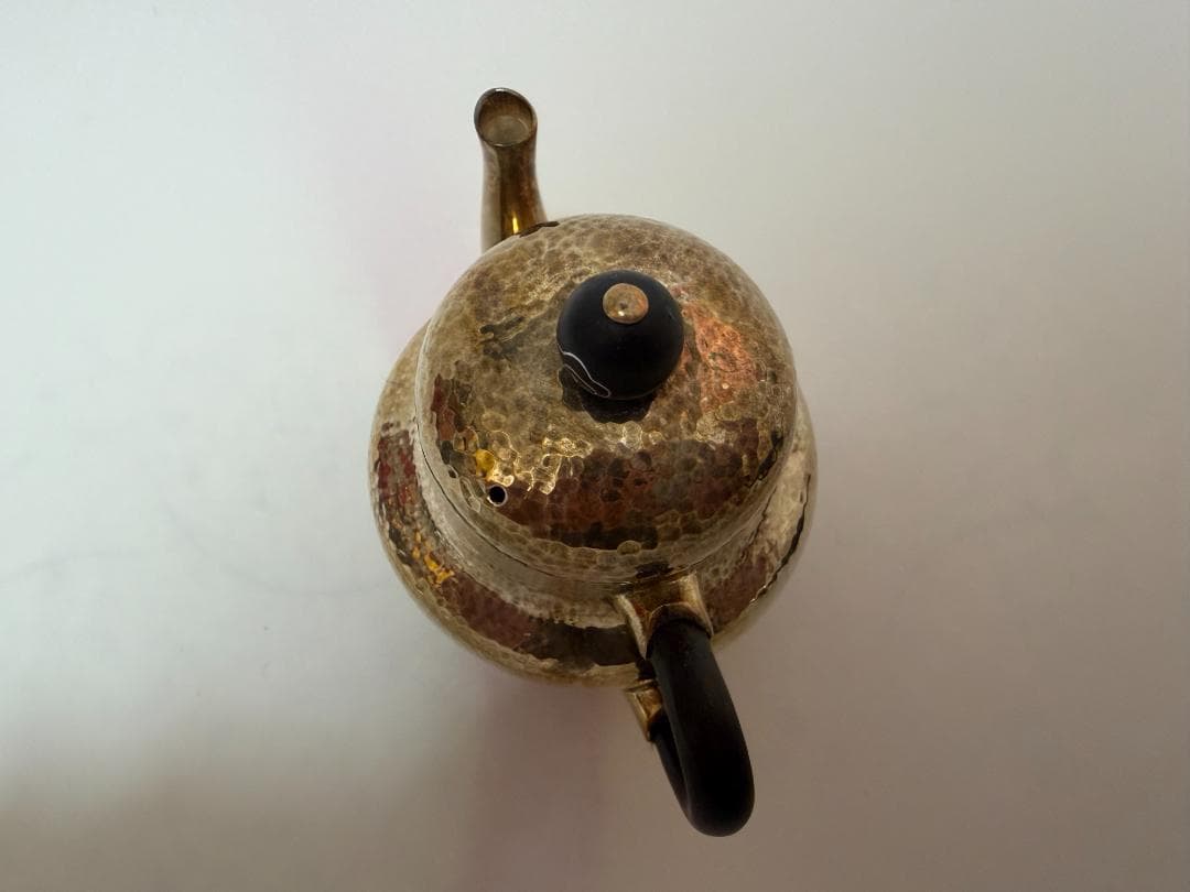 純銀製 急須 梨形 錐目打ち 木製の持ち手 煎茶道具