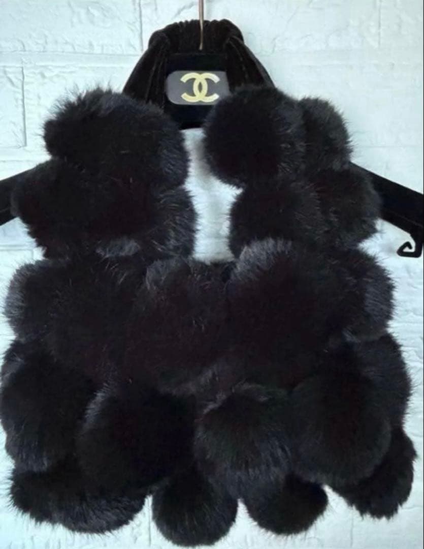 ひいです‼️高級　ファーバッグ　ミンクバッグ　パーティパック　ボンボン　上品