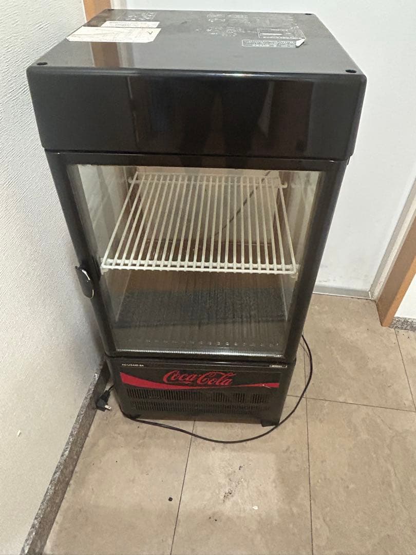 ゆ*け様 サンデン　冷蔵ショーケース　コカコーラ