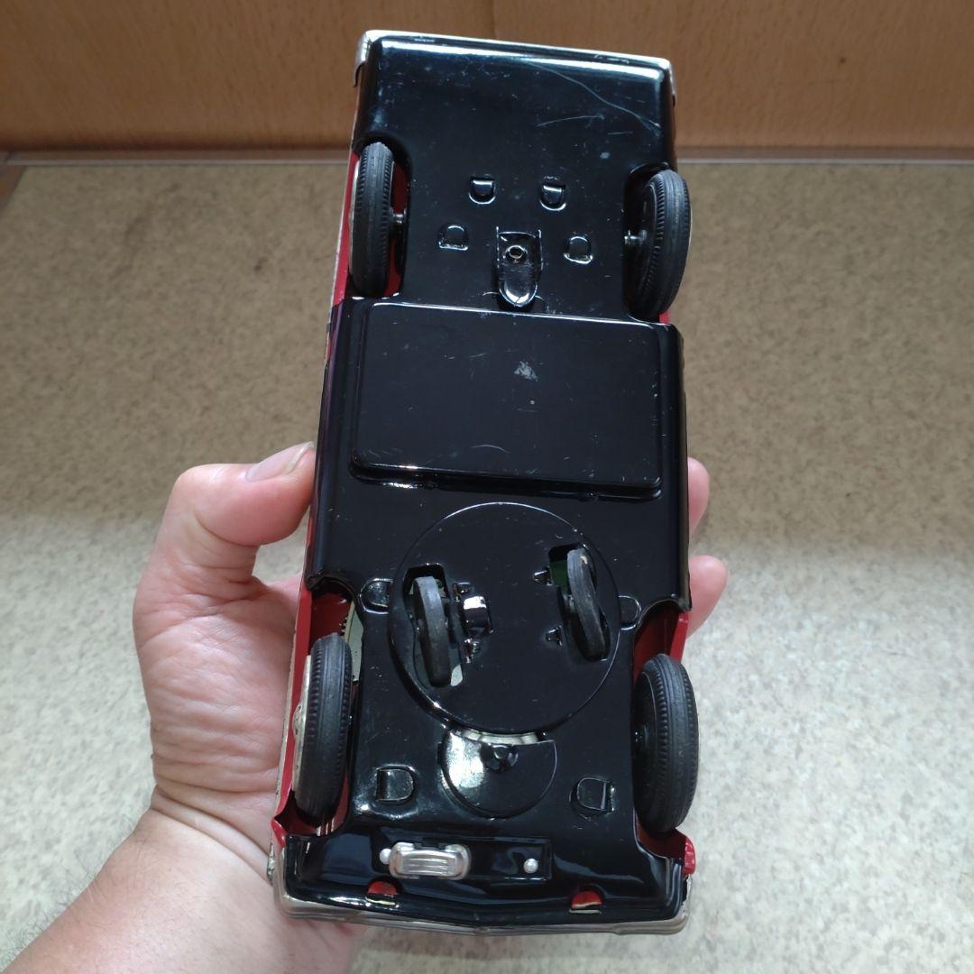 年始セール。フォード　アメ車　スカイライナー　ブリキ　電動