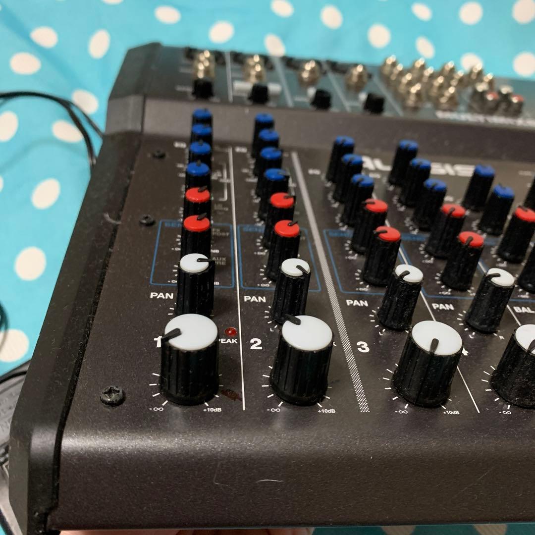 Alesis MULTIMIX8 USB FX アナログミキサー