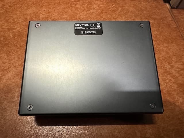 strymon TIMELINE 美品（正規代理店品）