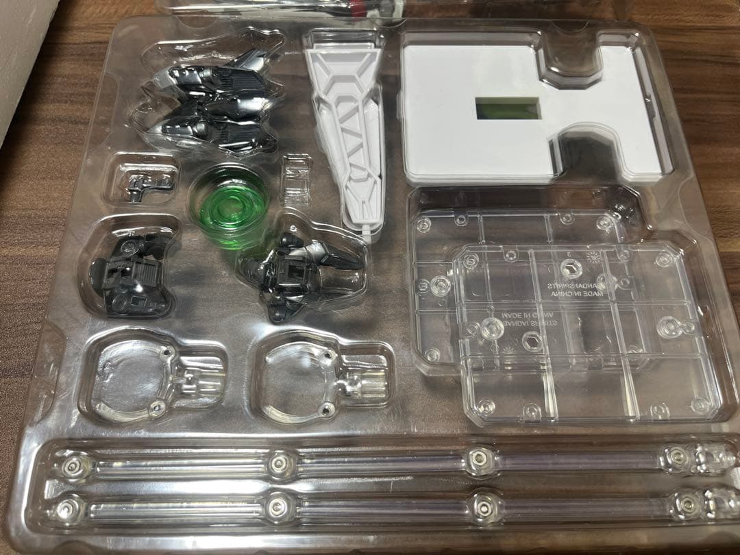 L BUILD ガンダムアストレイ レッドドラゴニクス カレトヴルッフ付