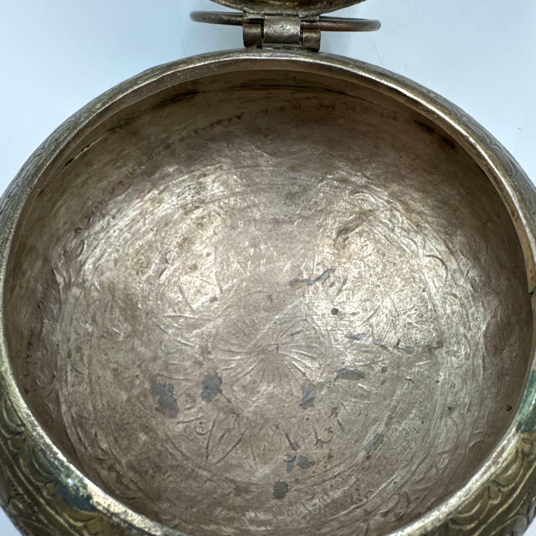 アンティーク装飾的な真鍮製鍋