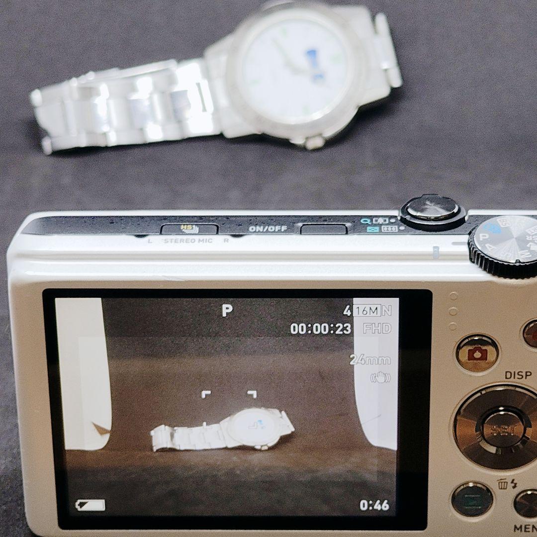 【レア ビックロ限定】CASIO EXILIM EX-ZR400 ホワイト