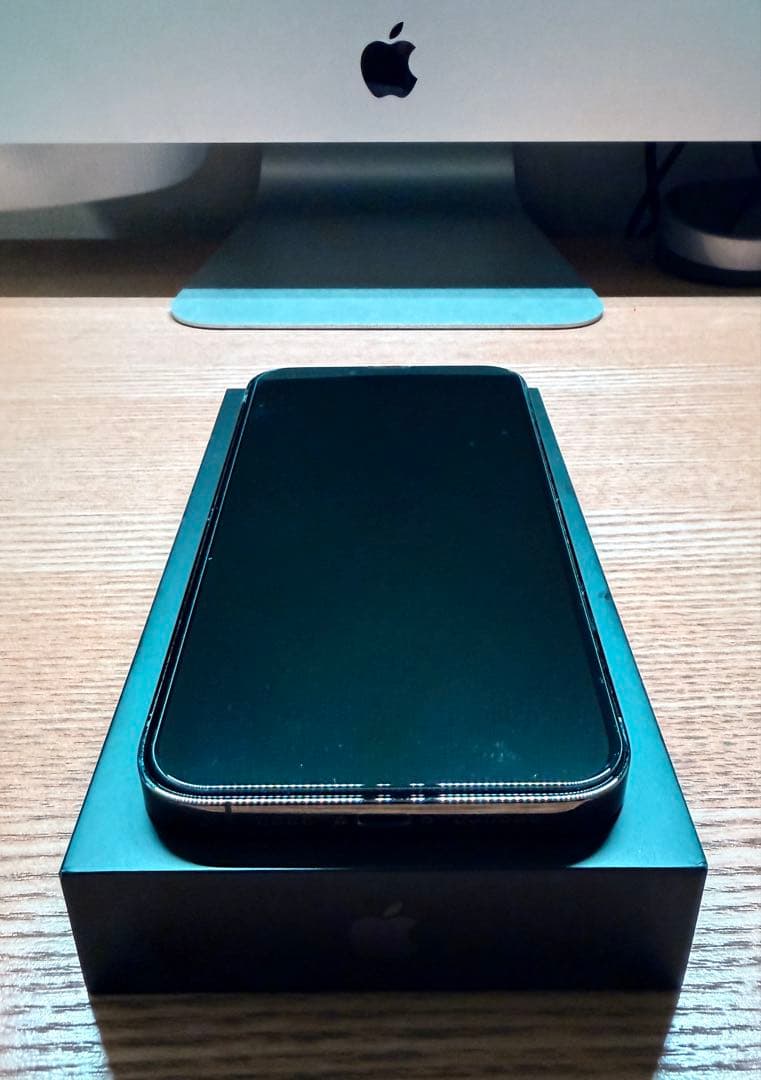 Apple iPhone 13 Pro Max グラファイト SIMフリー