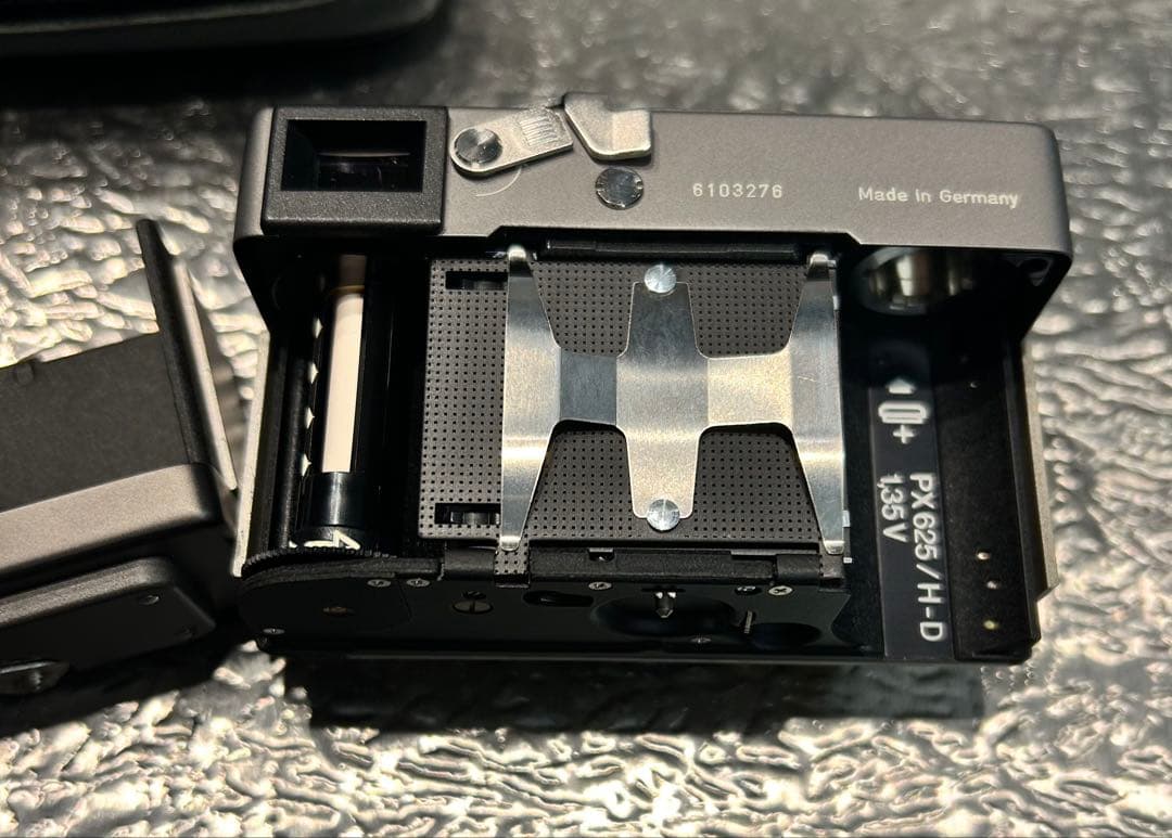 ローライ35 Rollei 35 Classic 20REB ケース付き