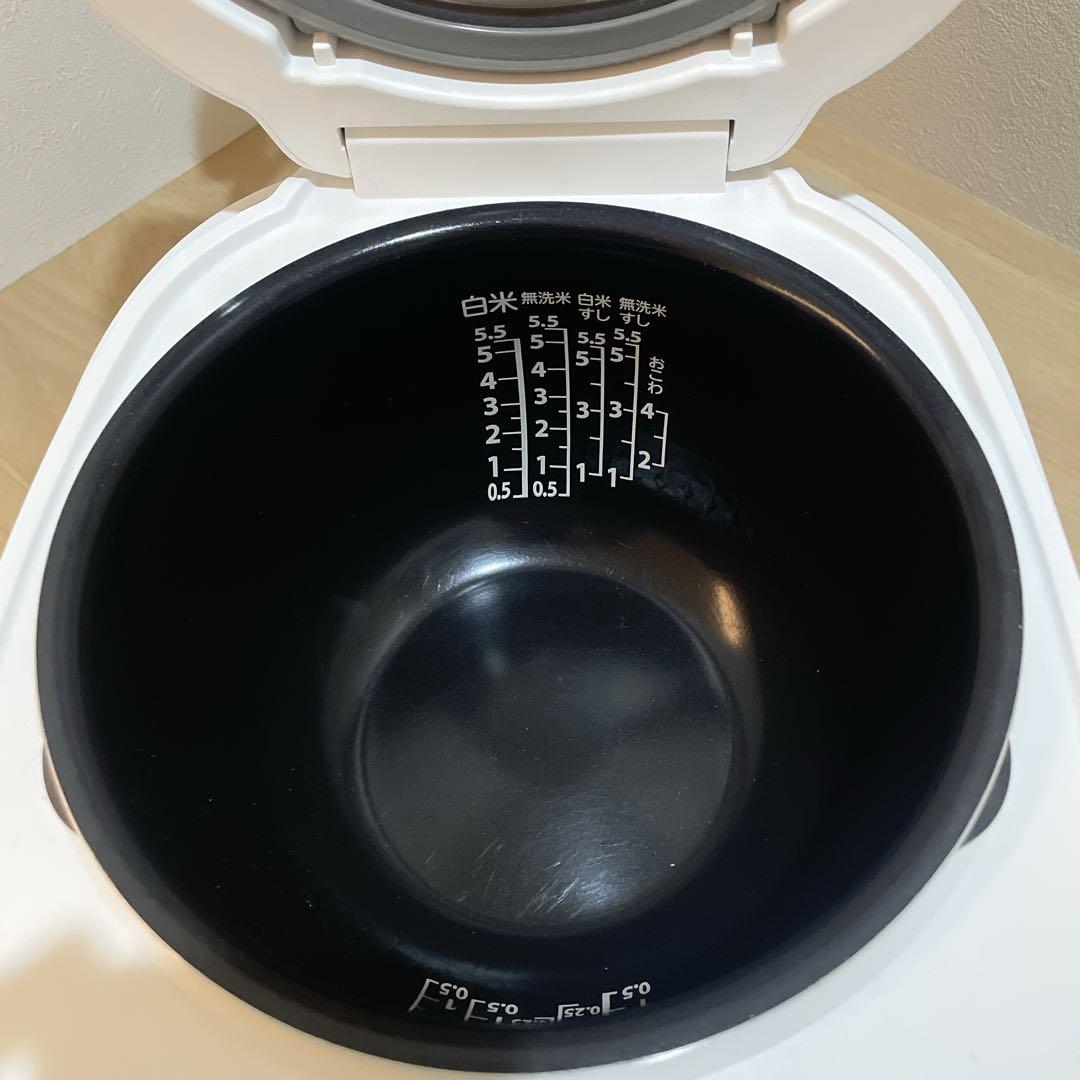 美品　TOSHIBA RC-10HR 2024年製 IH炊飯器 5.5合炊き