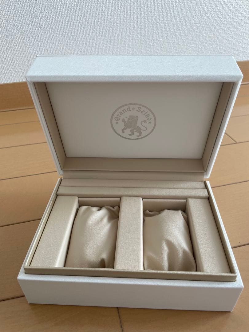 Grand Seiko ギフト箱 ホワイト
