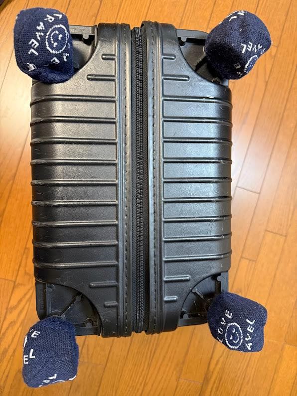 RIMOWA（リモワ） ESSENTIALキャビン３６L　マットブラック