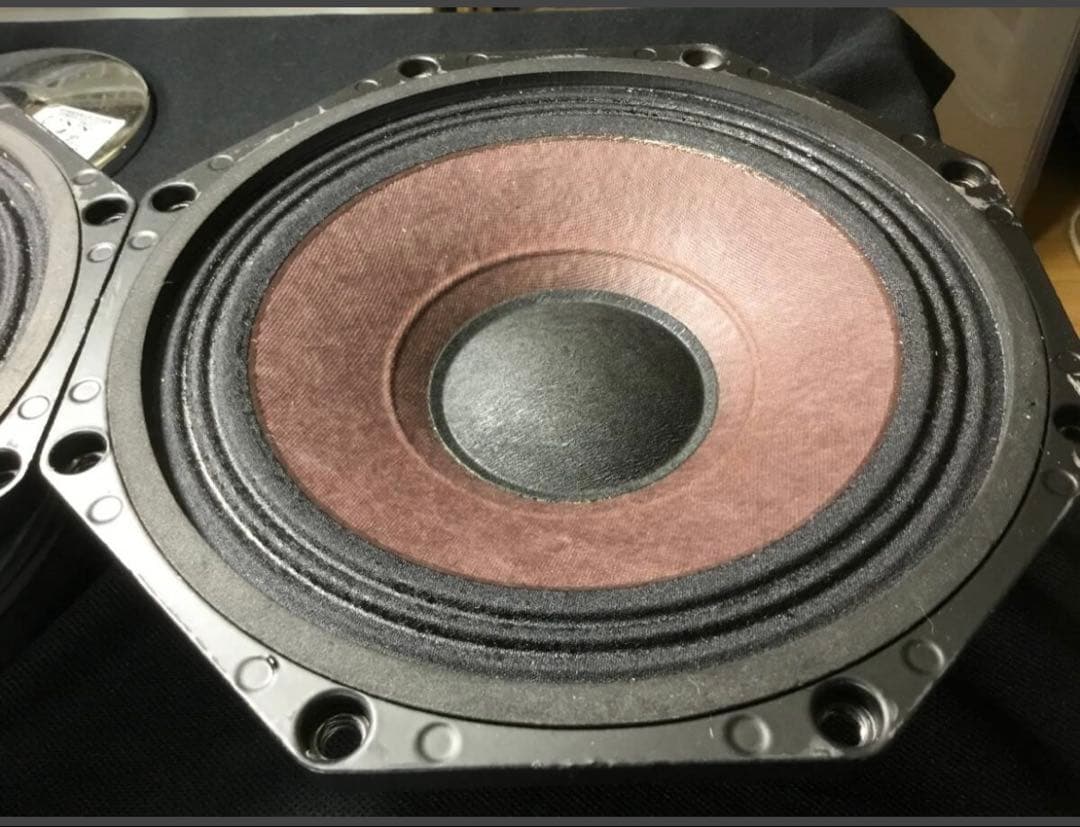 B & C SPEAKERS 8PE21-8 20センチユニット　動作品ペア