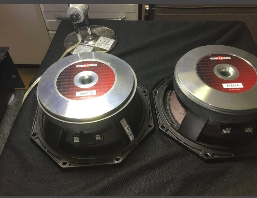 B & C SPEAKERS 8PE21-8 20センチユニット　動作品ペア