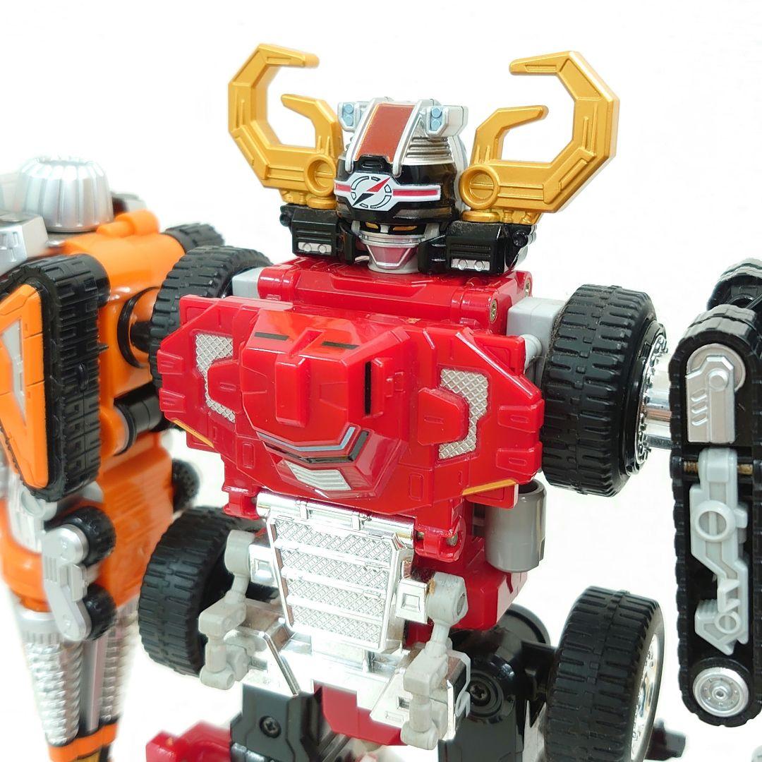 轟轟戦隊ボウケンジャー　DX アルティメットダイボウケン　シールド付き