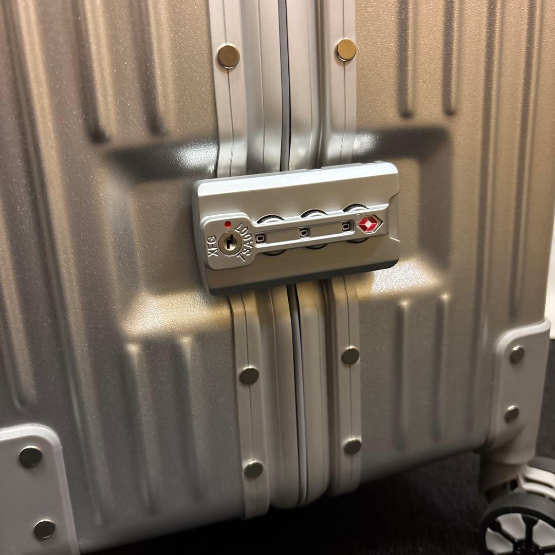 WanderMore スーツケース キャリーケース アルミフレーム シルバー