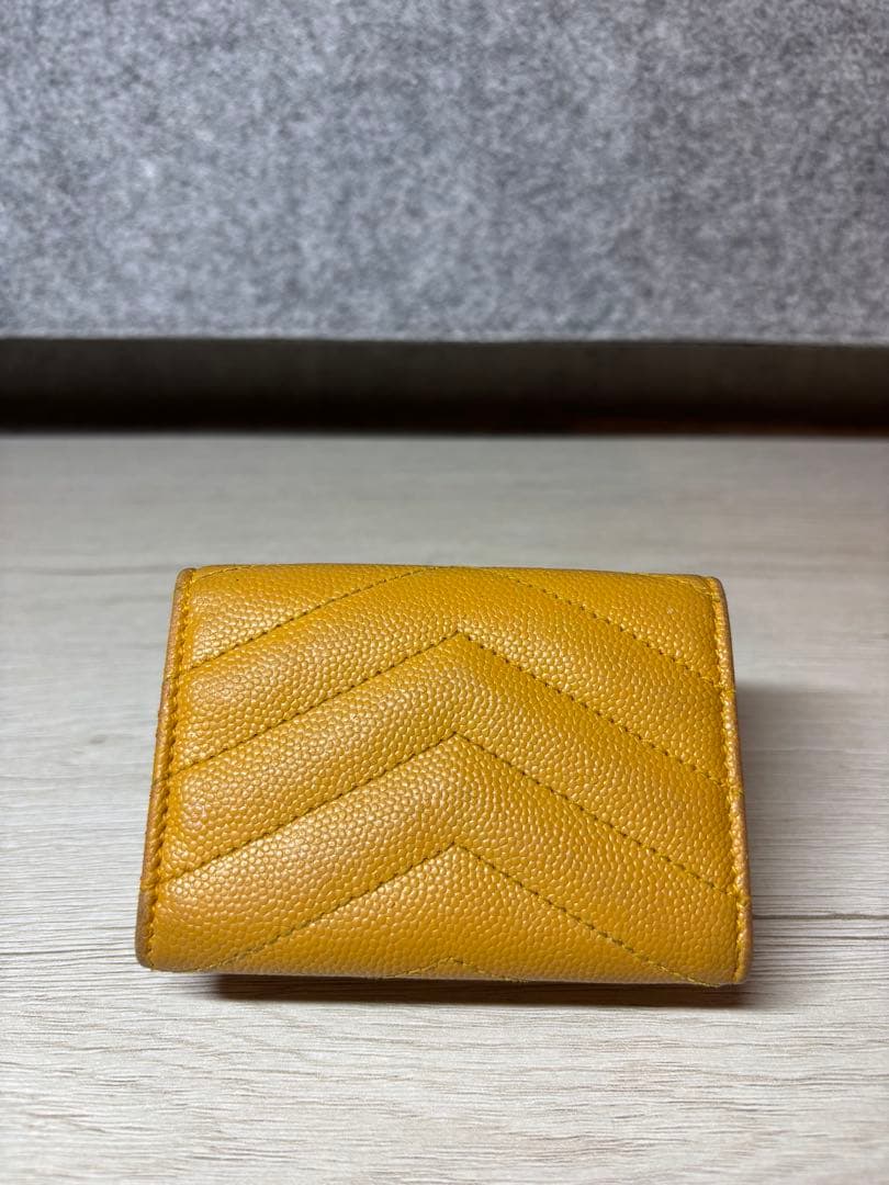 SAINT LAURENT イエロー三つ折り財布