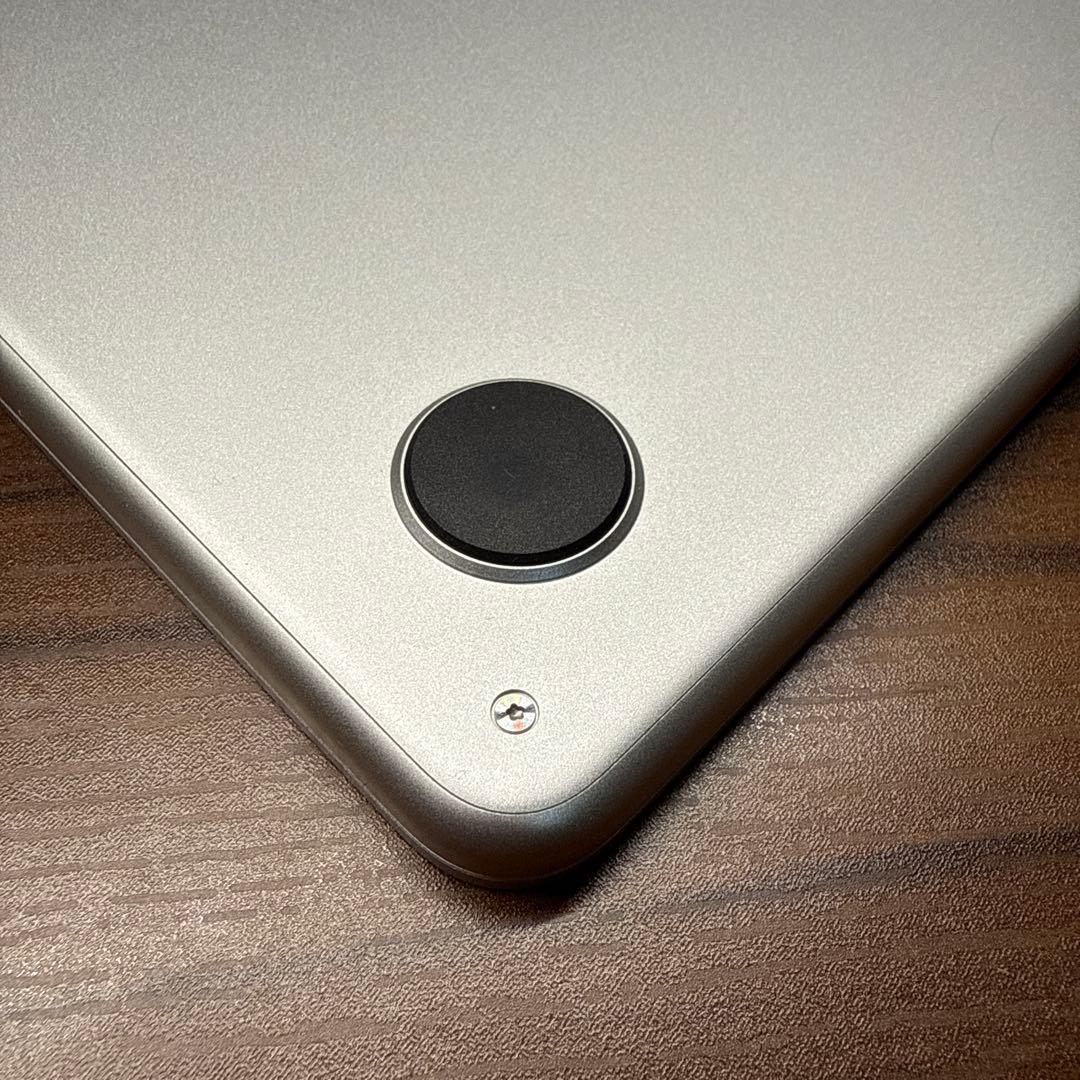 MacBookAir M2 (13インチ•メモリ16GB•256GB)