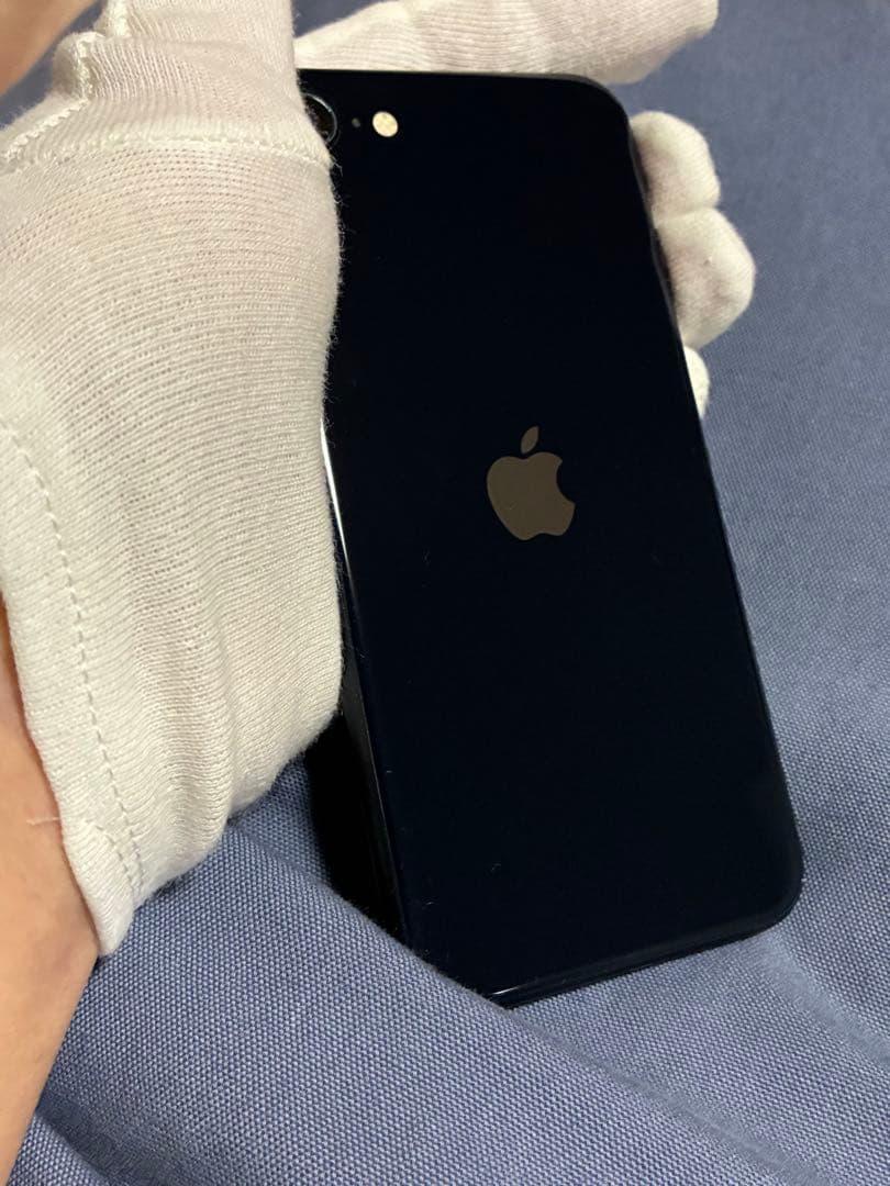 堂*大様 iPhone SE (第3世代) 128GB 本体