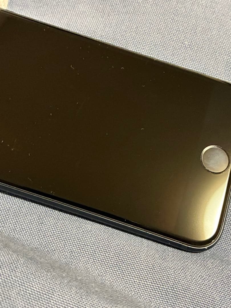 堂*大様 iPhone SE (第3世代) 128GB 本体