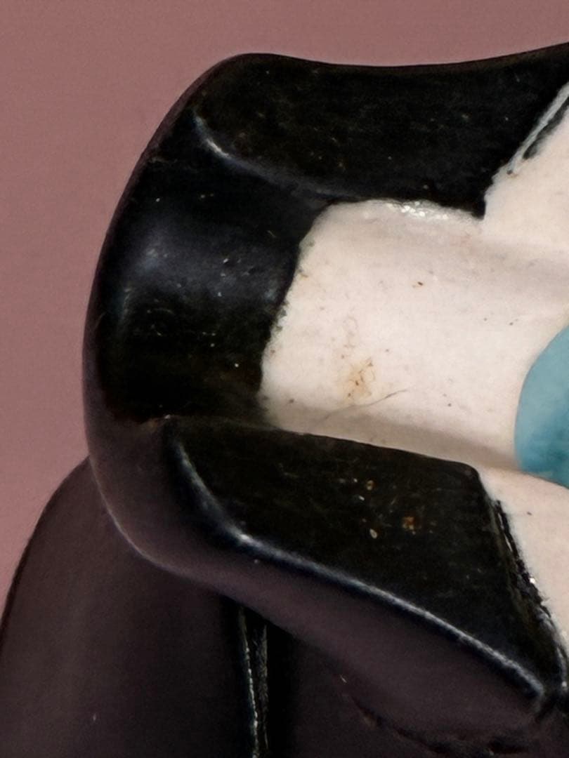 陶芸品　蓋付き　釉薬　脚付き