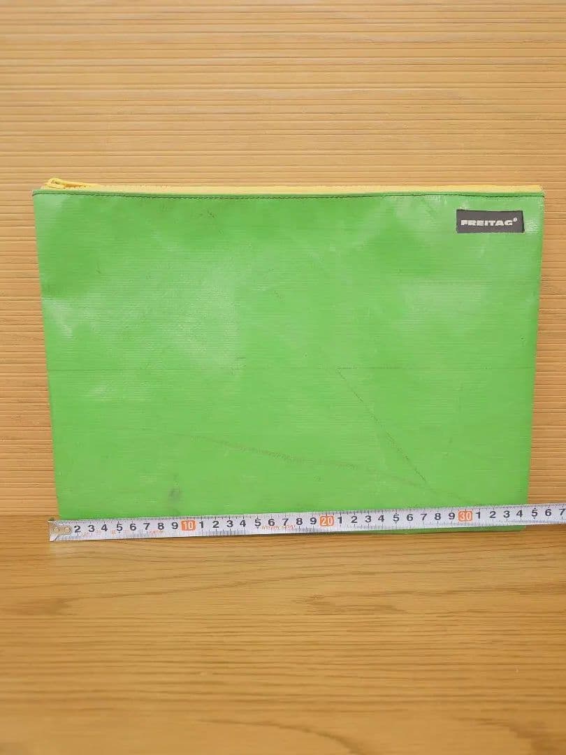 FREITAG クラッチバッグ 緑色