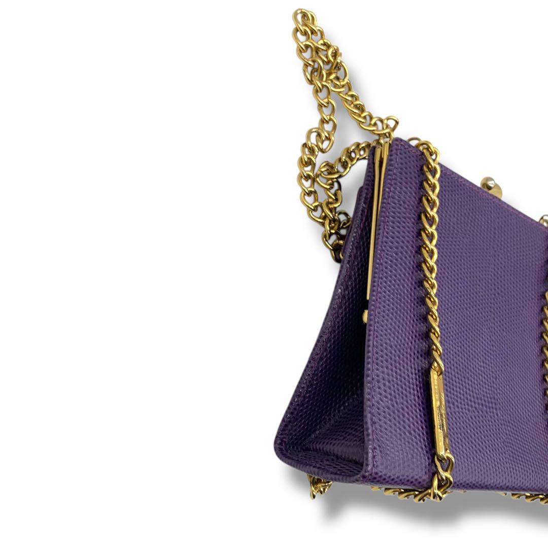 希少デザイン！　サルヴァトーレ　フェラガモ　チェーン　ショルダーバッグ　紫
