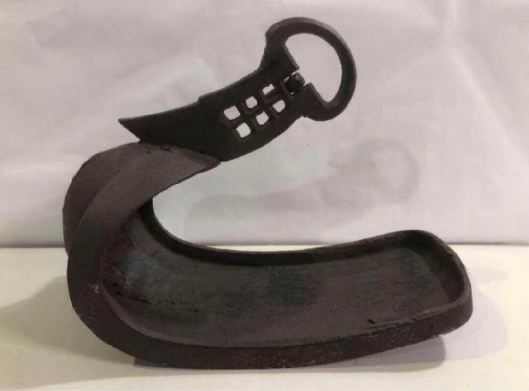 鉄製 アイアン 鎧 あぶみ 馬具 花器 左右セット