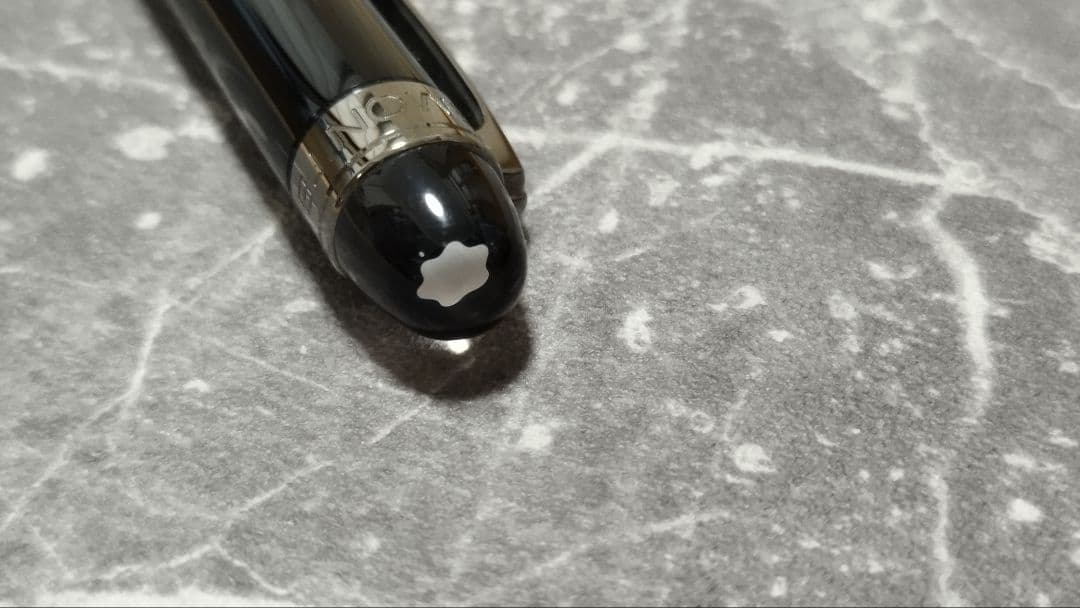 MONT BLANCモンブランボールペン スターウォーカー ミッドナイトブラック