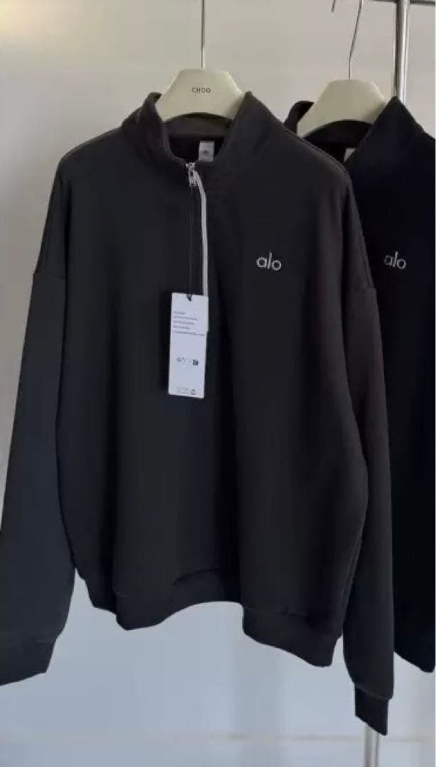 Alo Yoga ハーフジップ トレーナー新品 未使用タグ付き　男女兼用