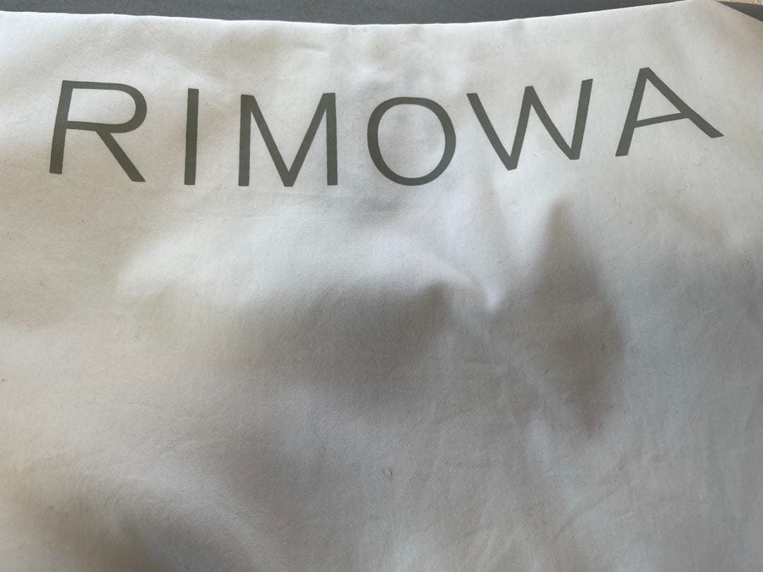 リモワ　Essential チェックイン L マットブルー