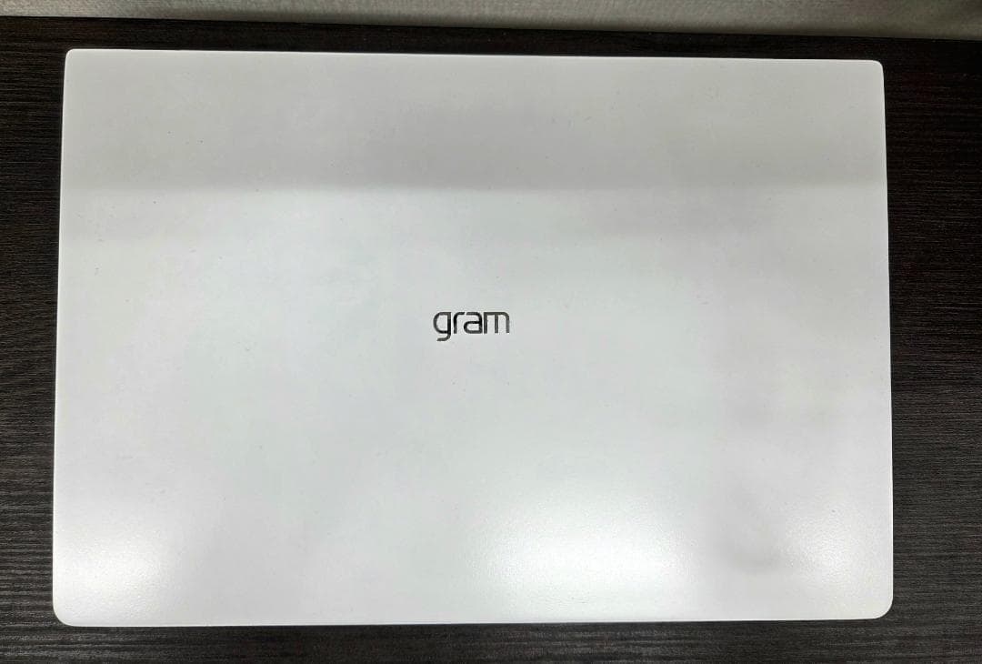 LG gram 13インチ/ i5 / 12G/ 256Gb / Win11