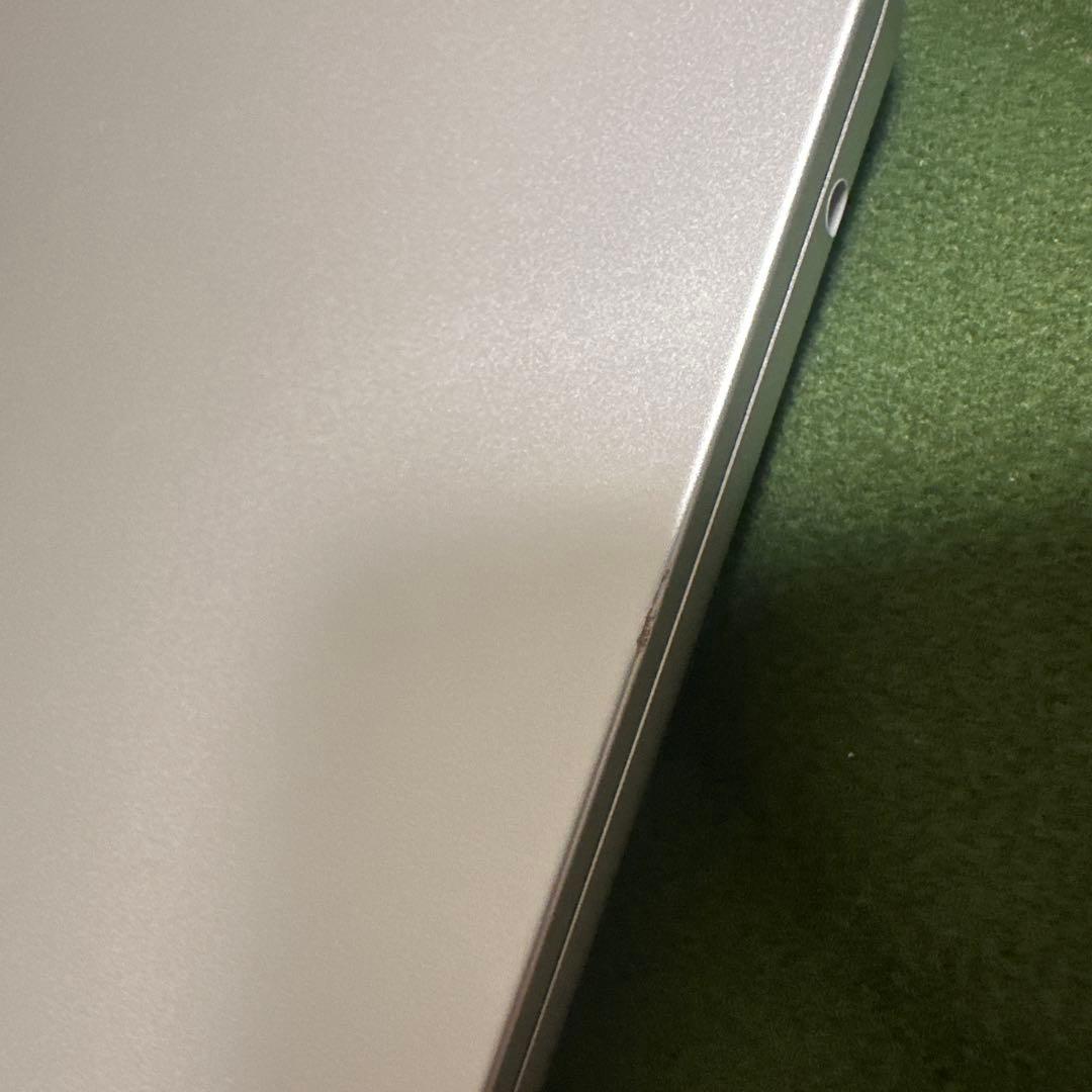 MacBook本体 MacBook Air m2 2022 16GB 256G