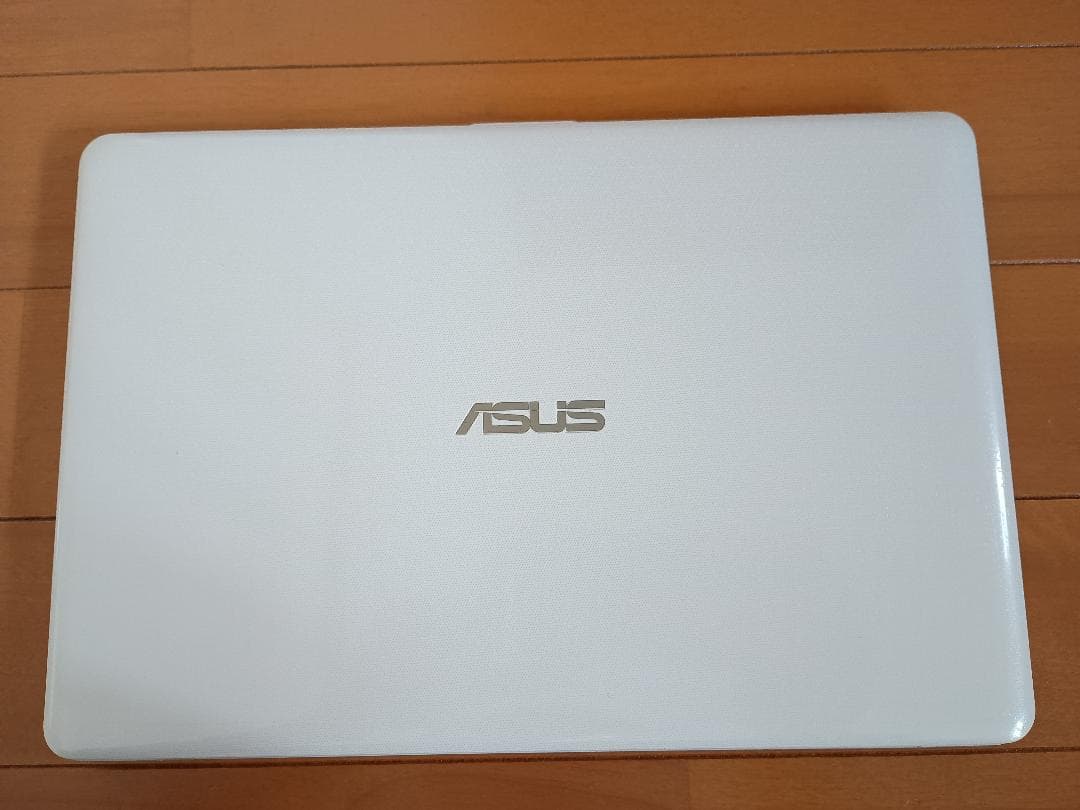 ASUS NotebookPC E203MA/ノートパソコン/Windows11