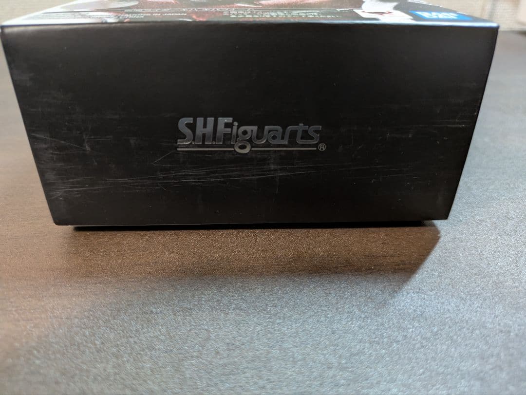 S.H.Figuarts　真骨彫製法　仮面ライダーキバ