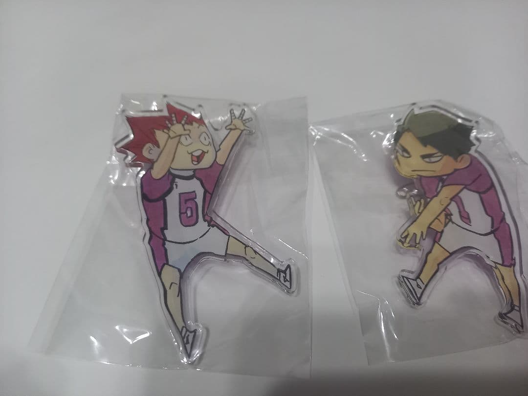 ま*♡様 ハイキュー!! アクリルピンバッジ 19個セット ジャンプ GIGA