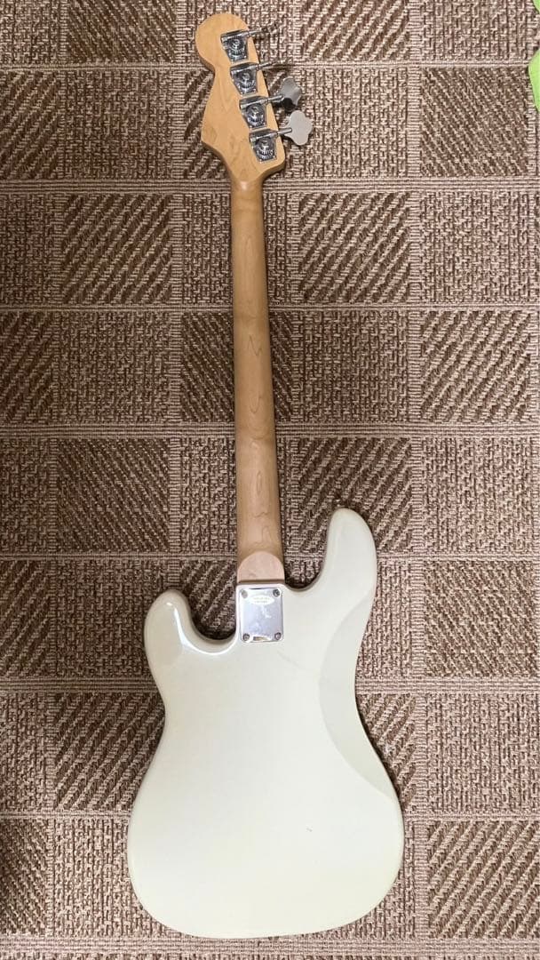 Legend precision bass /エレキベース