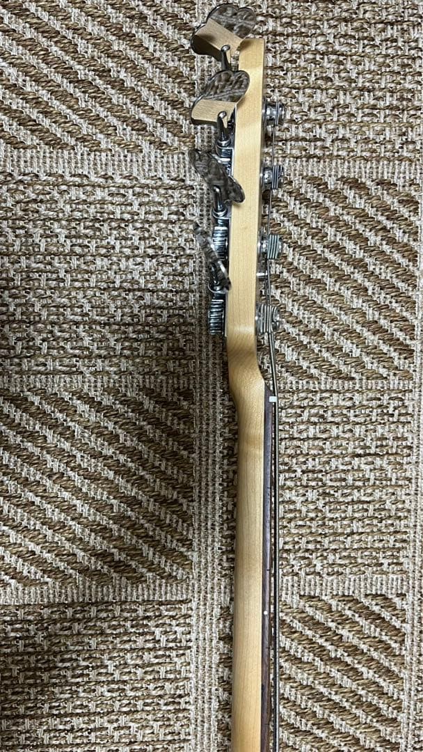 Legend precision bass /エレキベース