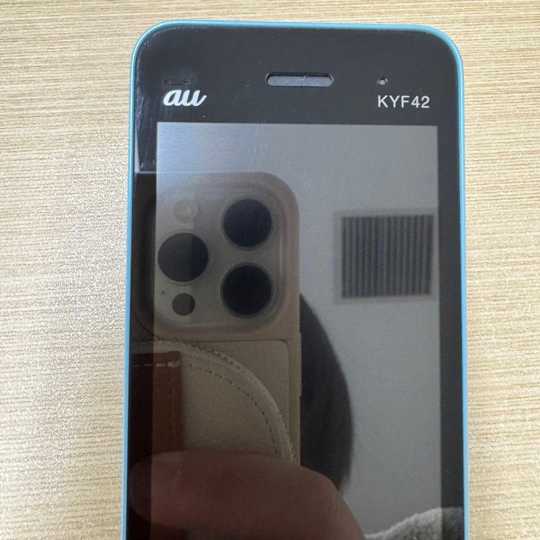 美品/SIMフリーGRATINA KYF42 ライトブルー 本体 ガラケー