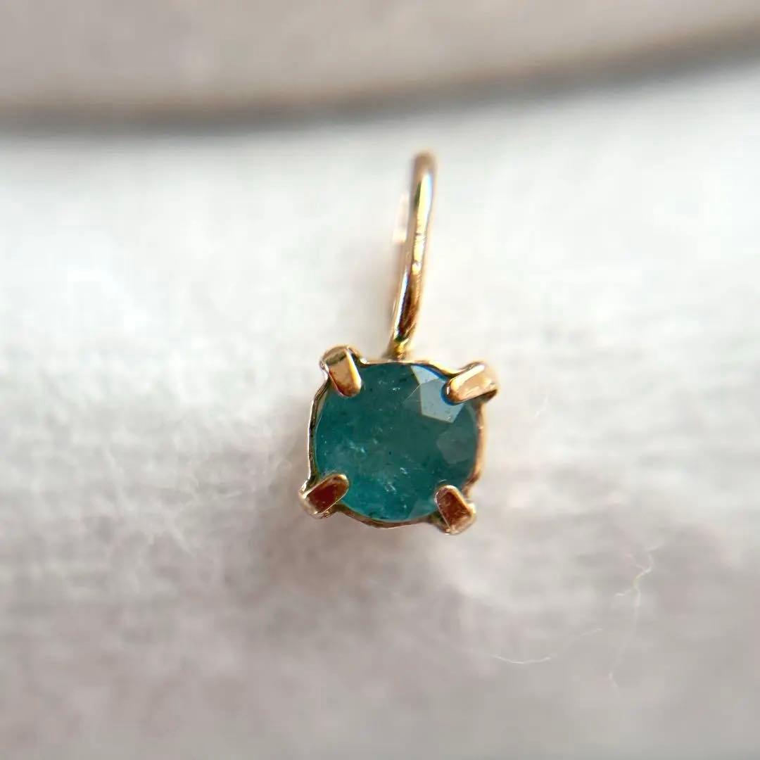 ブラジル・バターリャ産パライバトルマリンのペンダントトップ