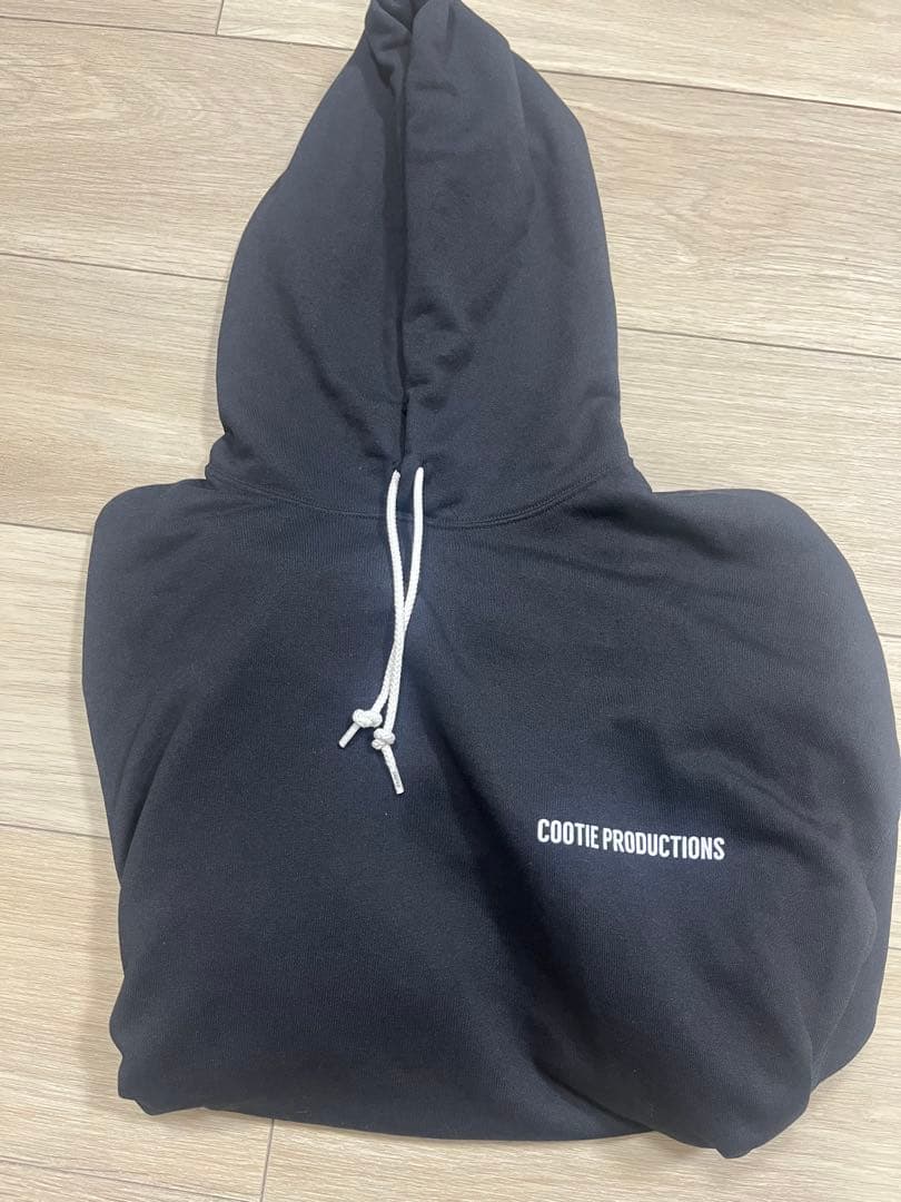 COOTIE PRODUCTIONS ブラックパーカー