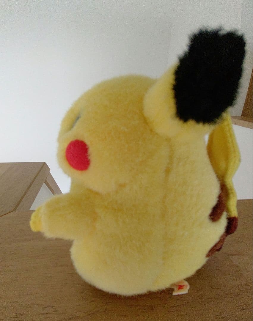 ポケットモンスター　ピカチュウ　タカラトミー　初期　ぬいぐるみ