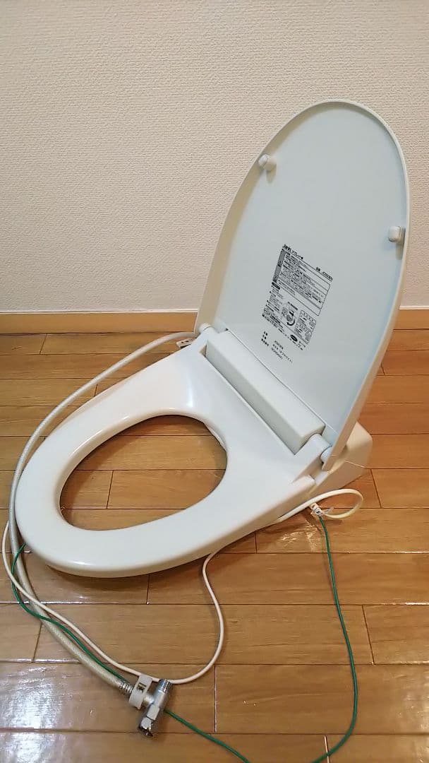 電源なしでも使える！温水便座　ジャニス工業 JCS53EN BN8