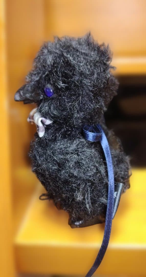 子ガラス　カラスのヒナ　ドール　テディベア　ぬいぐるみ