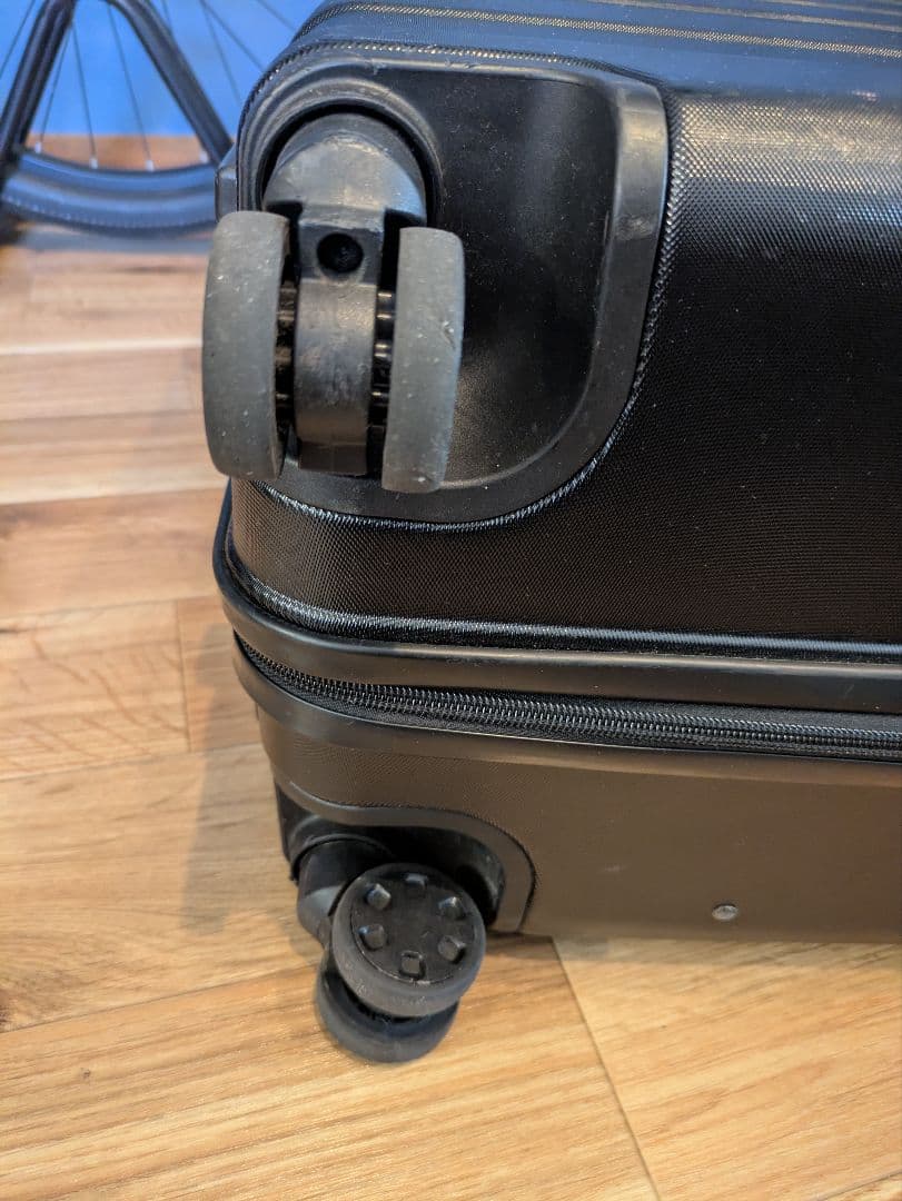 無印良品 MUJI スーツケース 87L ストッパー付きハードキャリー 黒