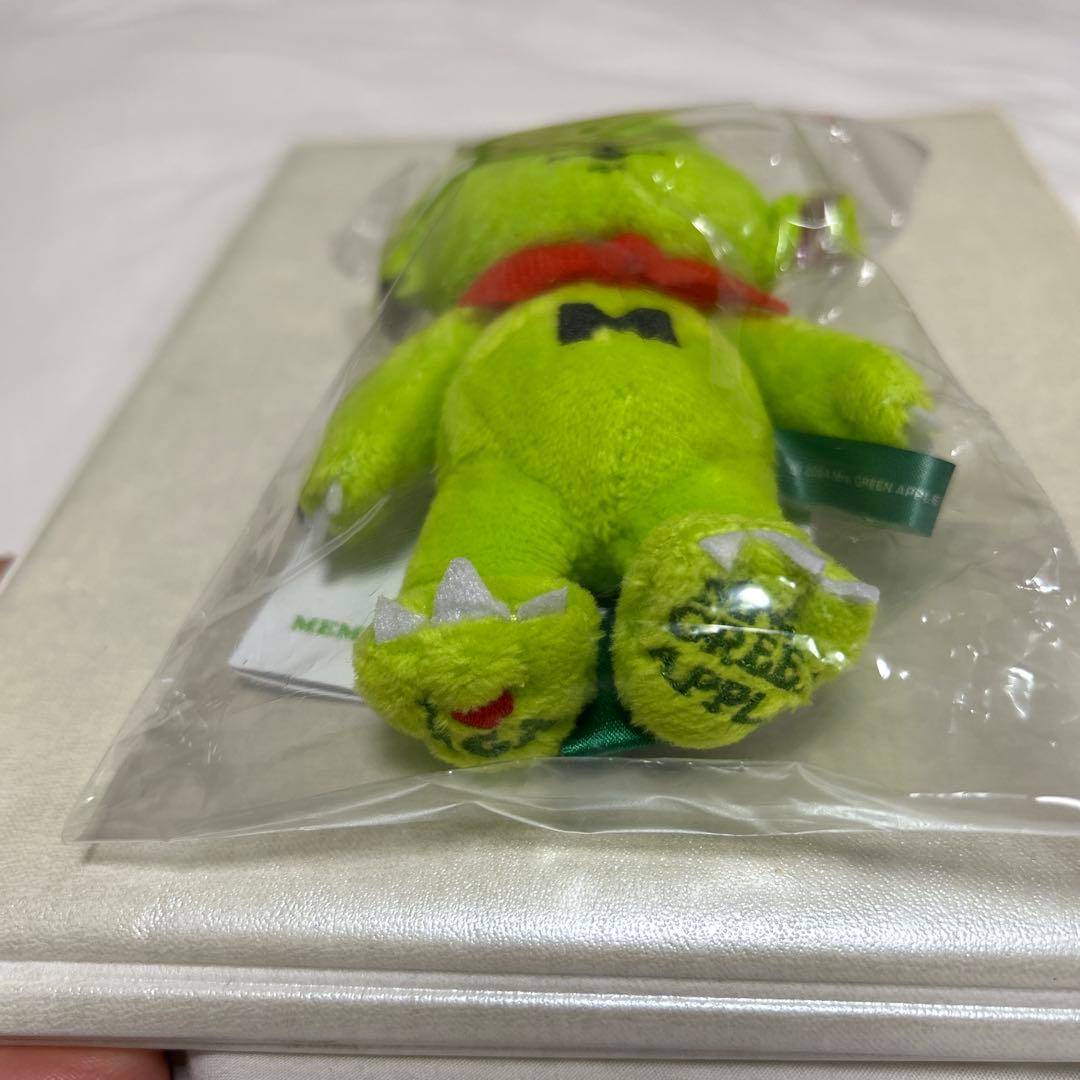 Mrs. GREEN APPLEメメルキーホルダー新品未開封