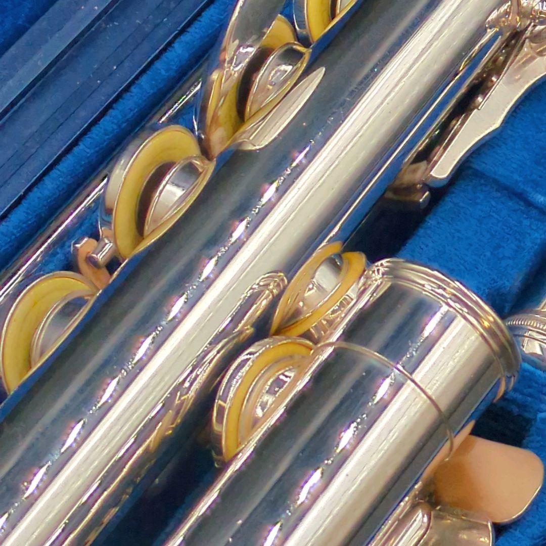 フルート　調整済美品　ヤマハ　YFL311（頭部管は銀製、Ｅメカ.銀メッキ仕様）