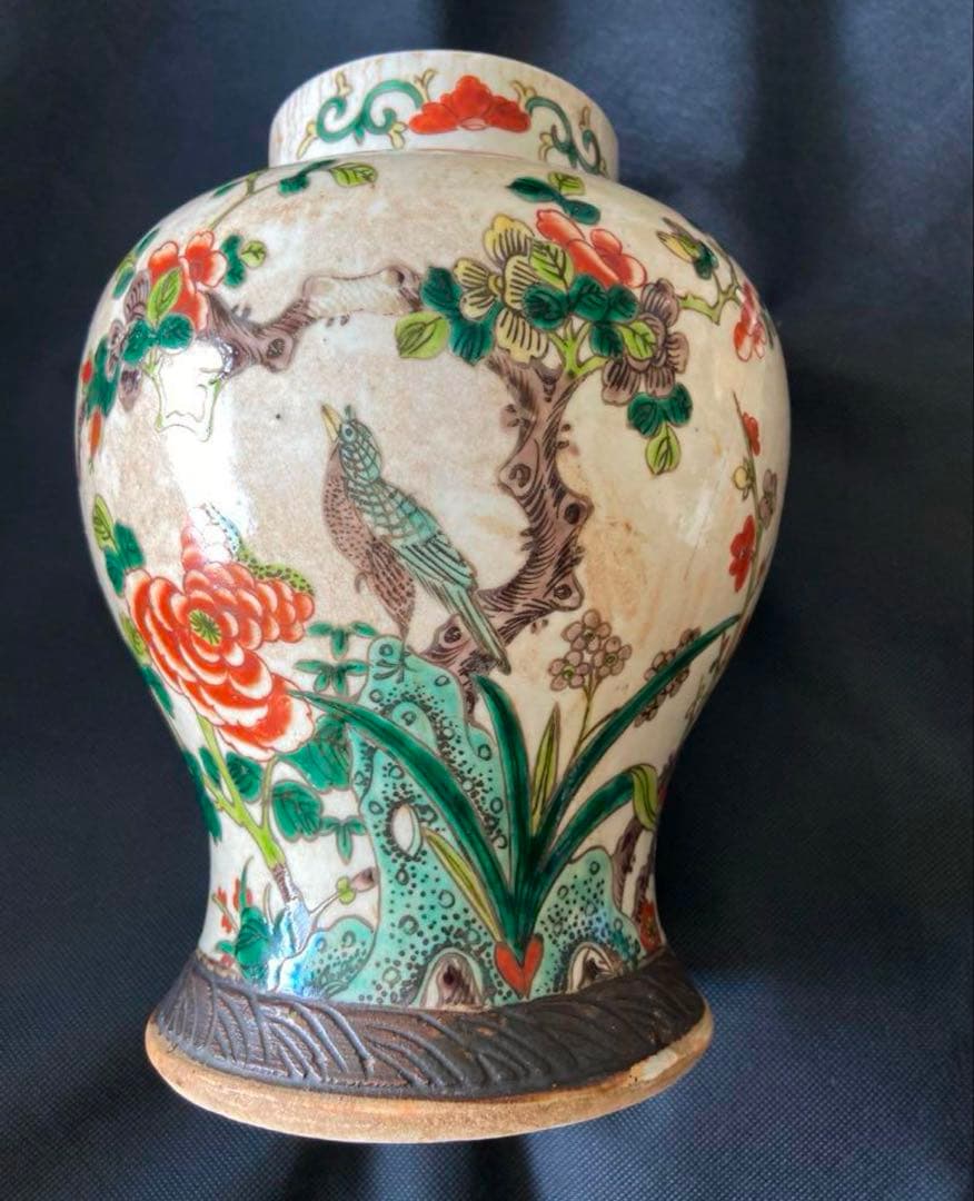 中国古美術 清の時代　哥釉五彩 花鳥文花瓶　高さ30cm