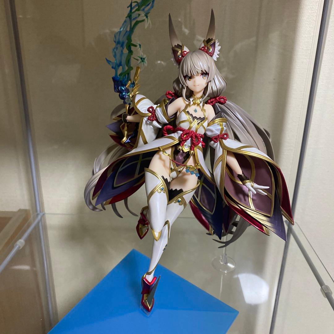 ホムラ ヒカリ ニア フィギュア